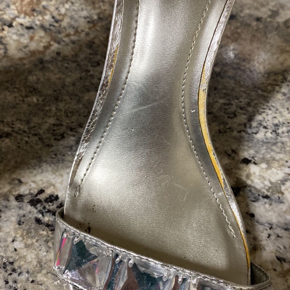 Silver Bling Heels - Picture 7 of 9